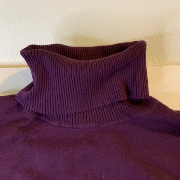 Calvin Klein Women's Size S Turtle Neck Long Sleeve Color Block Knit Sweater - Picture 5 of 8